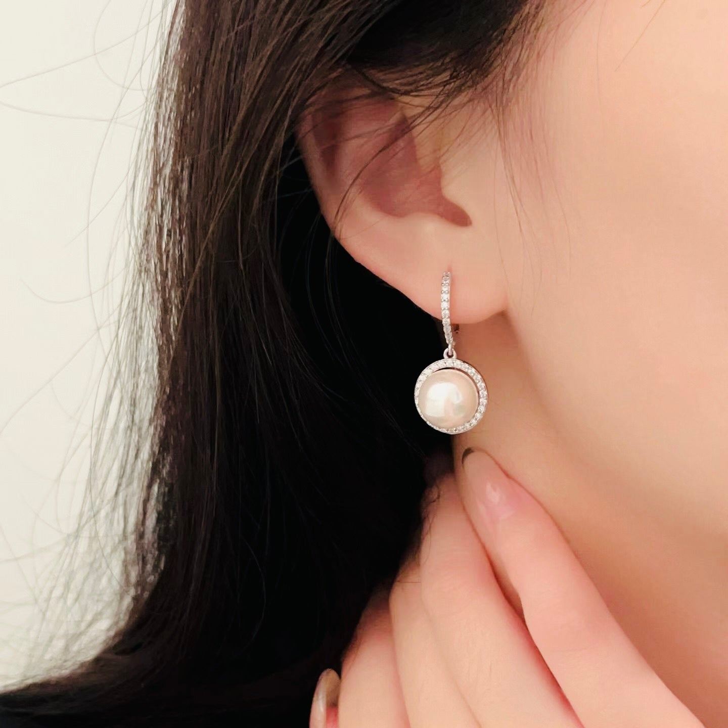 Floral Pearl Ear Clips | Sunflower Design | 14K White Gold Filled | 8.5-9.0mm Pearls