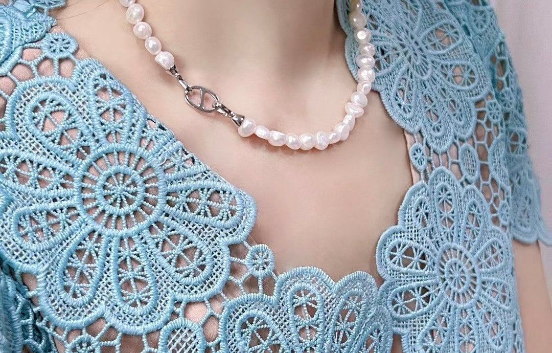 Natural Baroque Pearl Choker | 40cm/15.75inch | 6–7mm Pearls | Sterling Silver Clasp