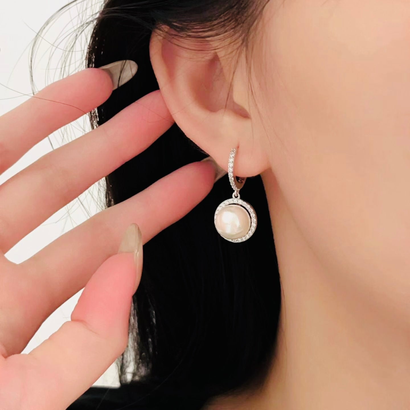 Floral Pearl Ear Clips | Sunflower Design | 14K White Gold Filled | 8.5-9.0mm Pearls