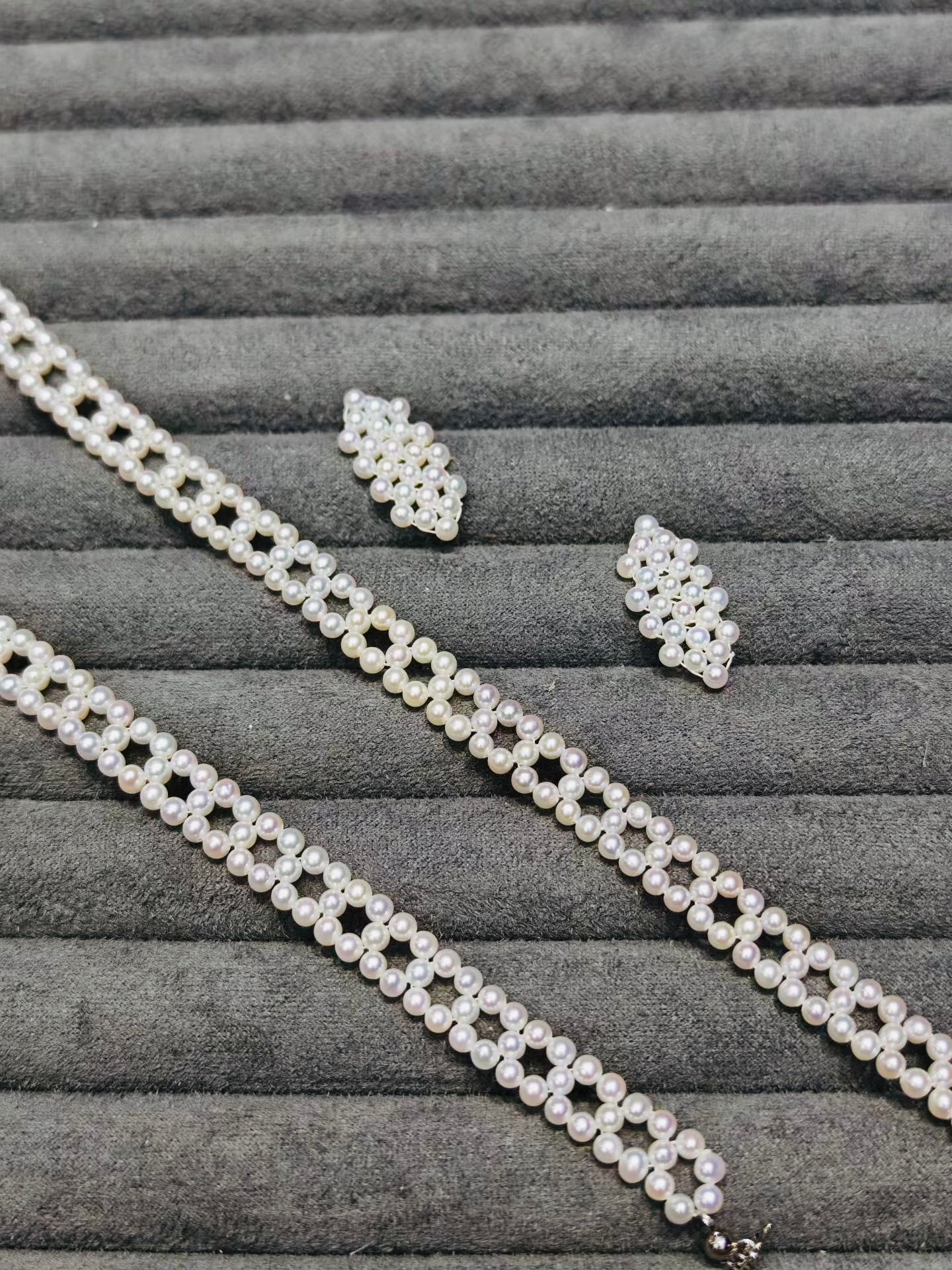 Handcrafted Bridal Pearl Jewelry Set – Custom Choker, Bracelet & Earrings | Adjustable Free Size Fitting