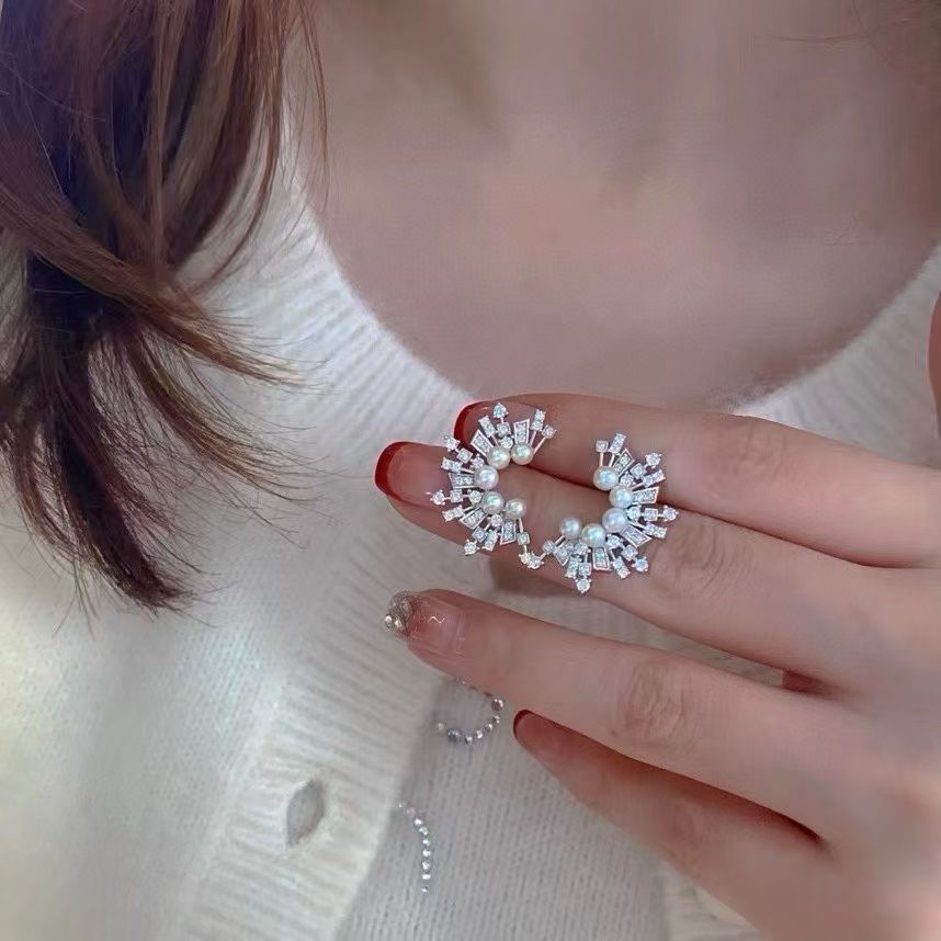 Fireworks Bloom Stud Earrings
