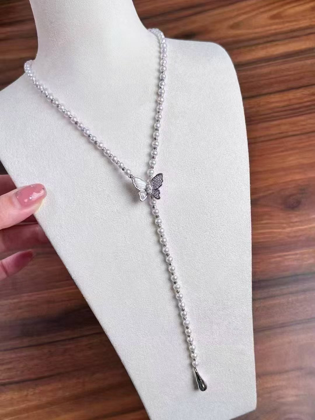 Butterfly Pearl Necklace | 4–5mm Pearls | Adjustable 60cm/23.5 inches