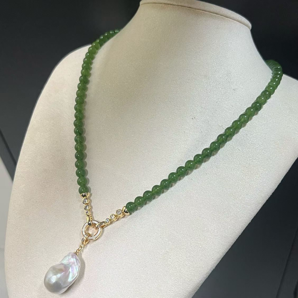Elegant Jade Beaded Necklace Featuring Baroque Pendant | 55cm / 21.5 inches