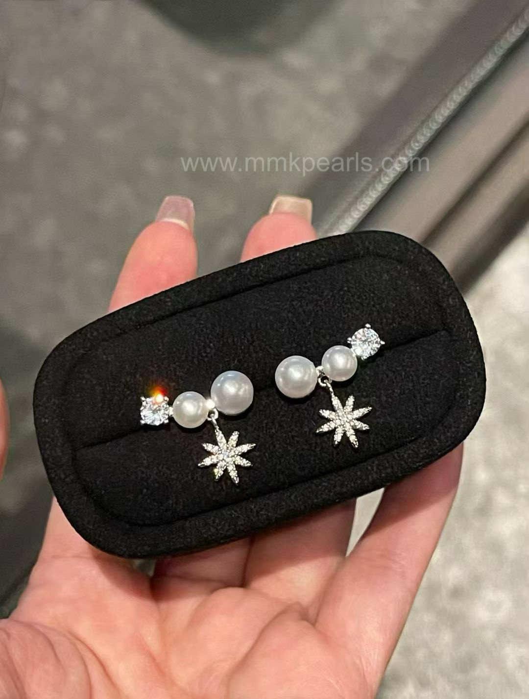 Starry Pearl Studs Earrings | 5-7mm Pearl