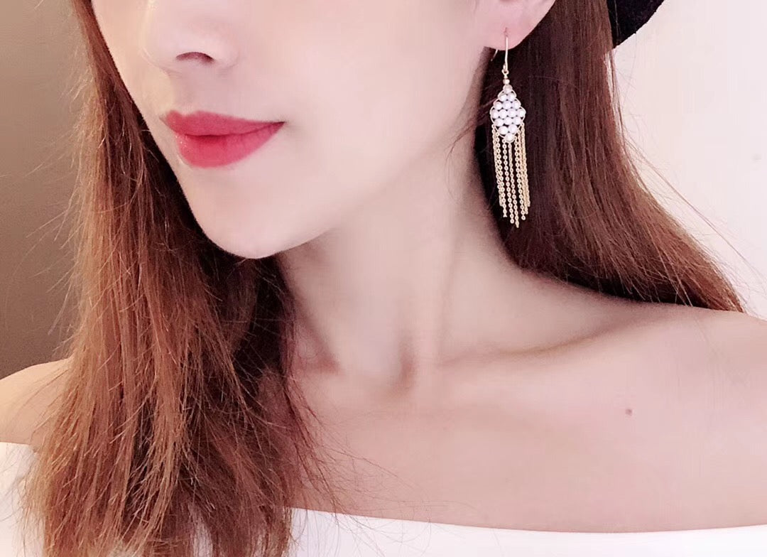 Diamond-Shaped Handmade Pearl Earrings