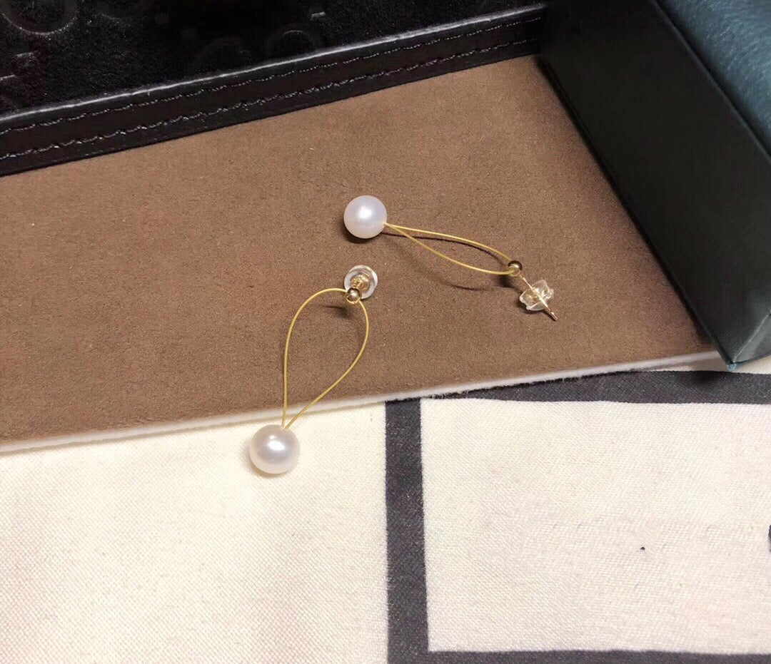 MMK 2-Pearl Necklace, 1-Pearl Earrings