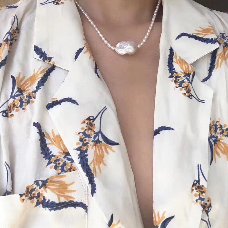 15-17mm White Baroque Pearl Pendant Necklace