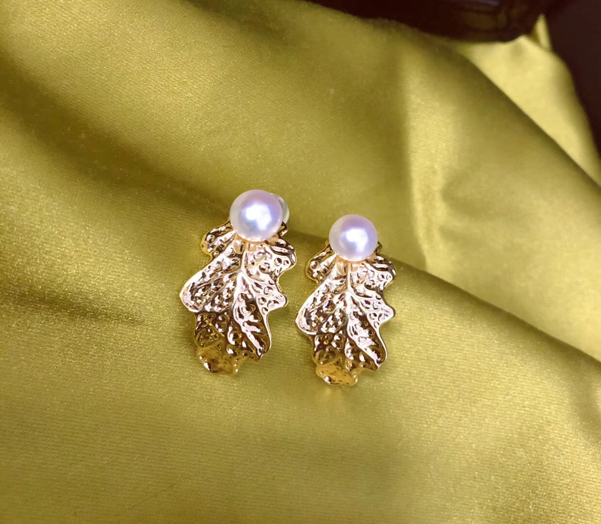 Oak Leaf Pearl Post Earrings