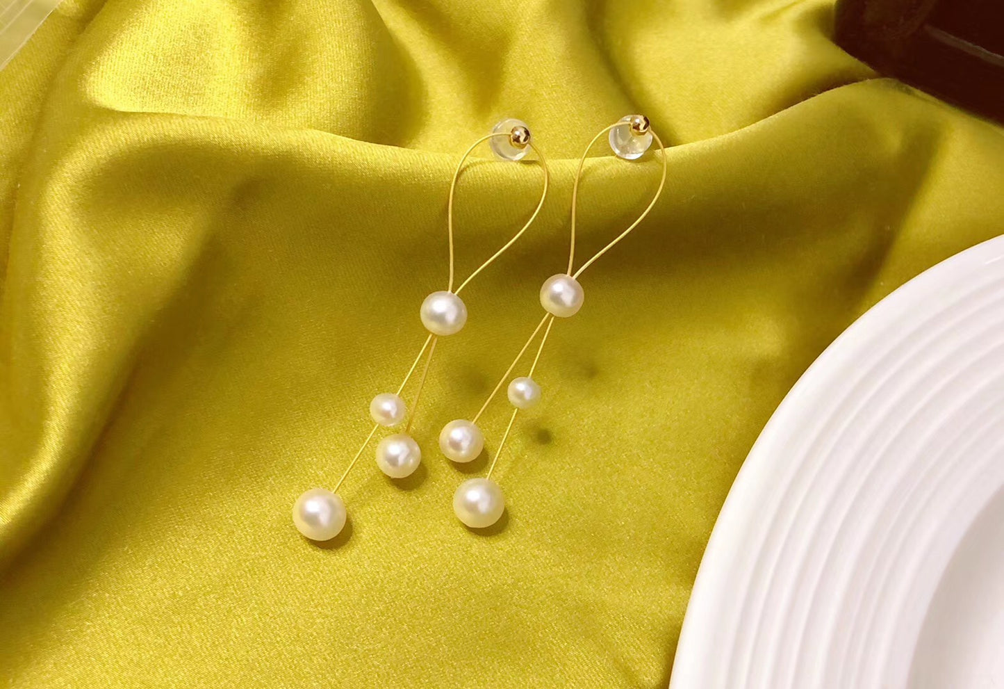 MMK 2-Pearl Necklace, 1-Pearl Earrings