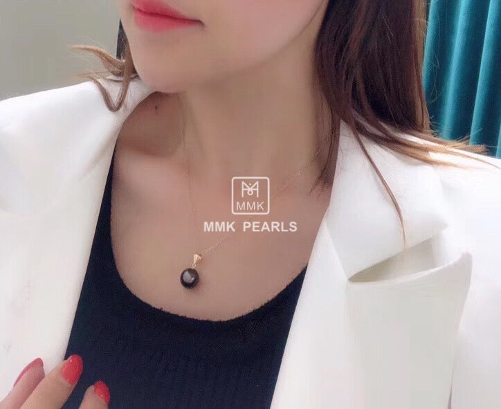 Black Tahitian Pearl Luxe on 18K Yellow Gold Chain | Pearl 10‑11mm
