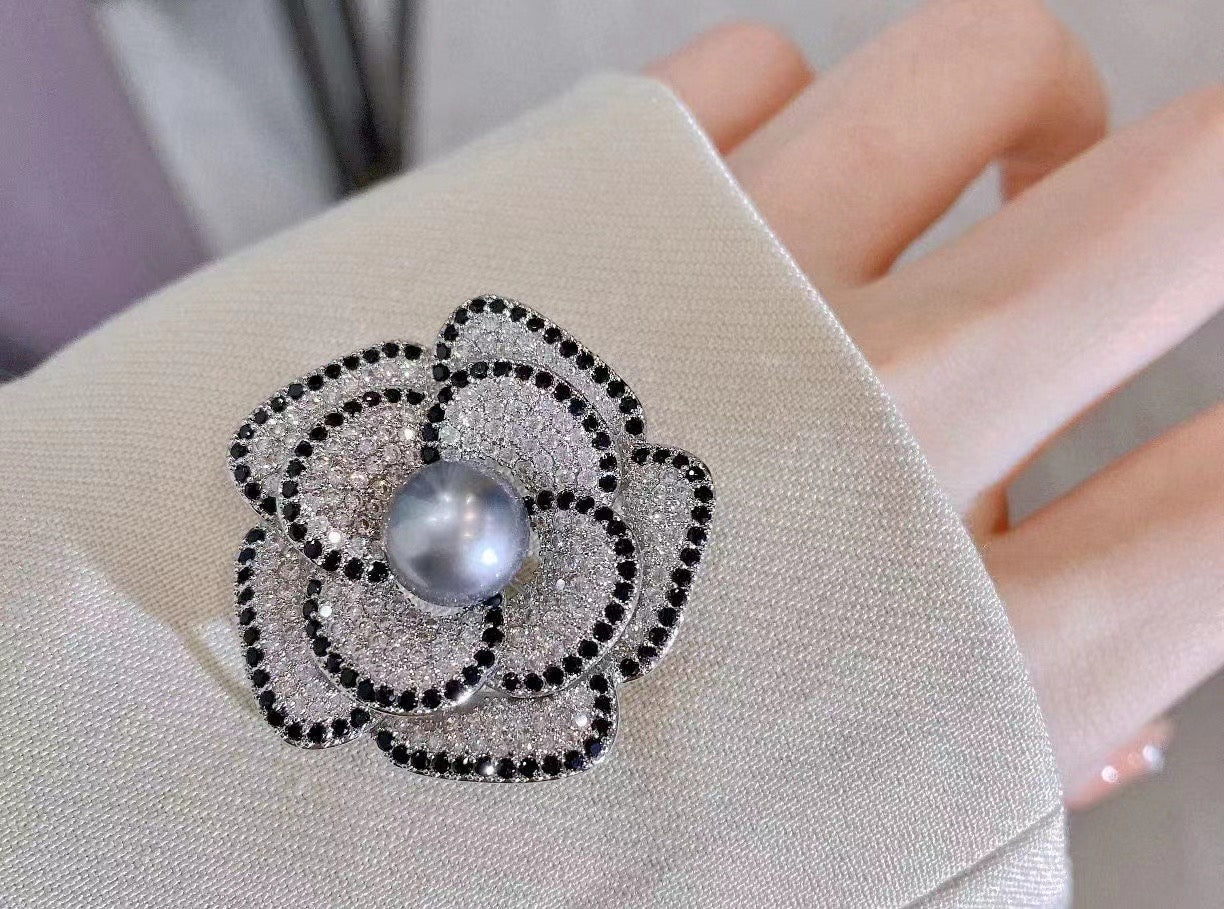 Camellia - Tahitian Silver Gray Pearl Brooch