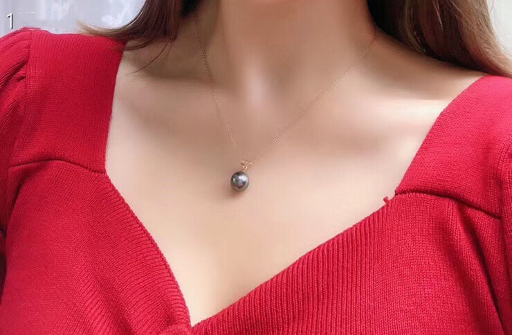 18K Gold 8-9mm Tahitian Black Pearl Pendant Necklace