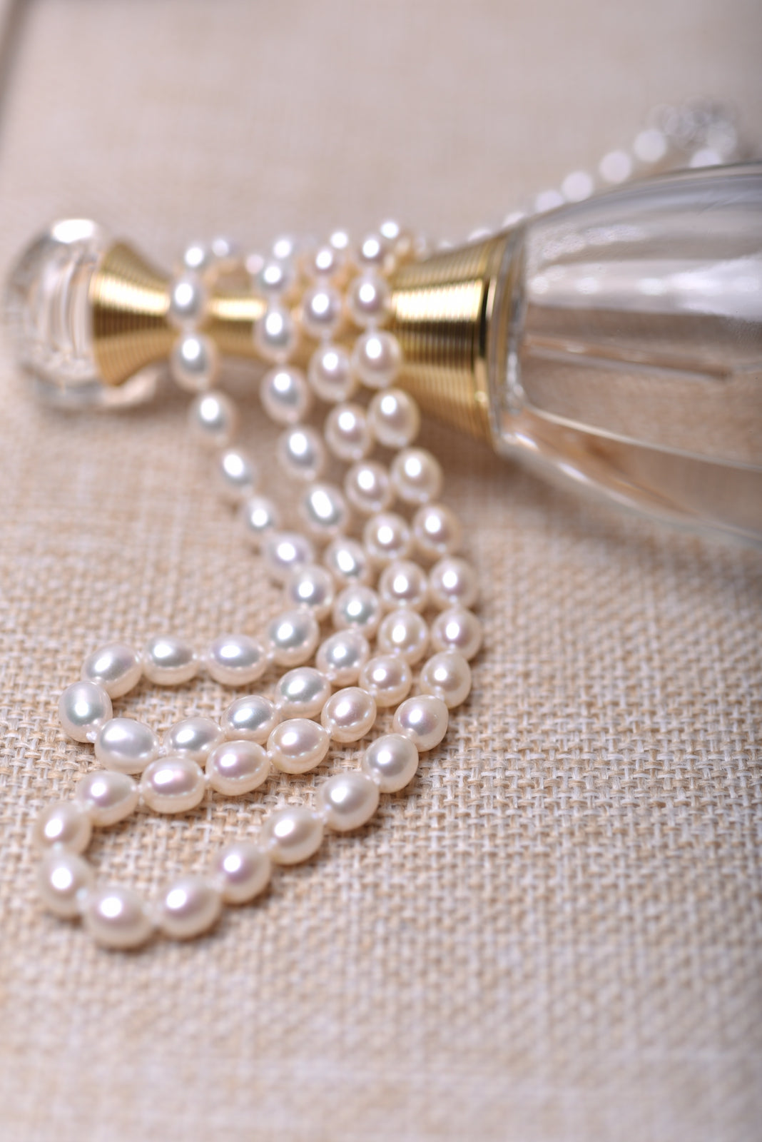 Pure Oval Luster Necklace | 7‑8mm Pearls | 14K Yellow/White Gold Clasp