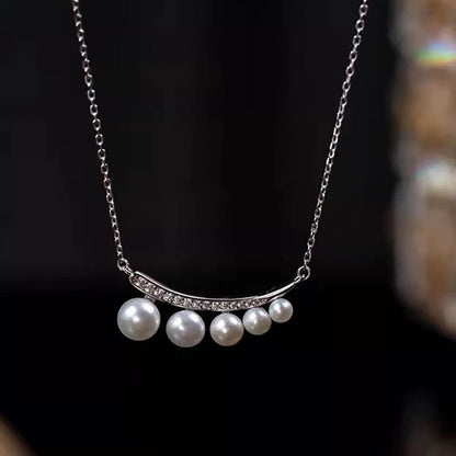 Crescent Moon Pearl Necklace with Gradient Design
