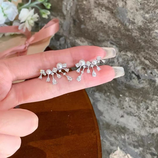 Sparkling “Mermaid Tears” Star Earrings