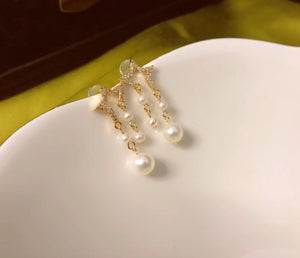 Shooting Star Pearl Earrings