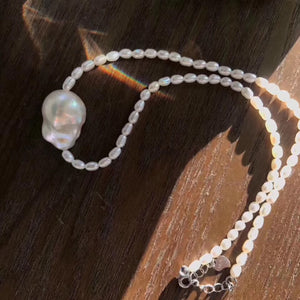 15-17mm White Baroque Pearl Pendant Necklace
