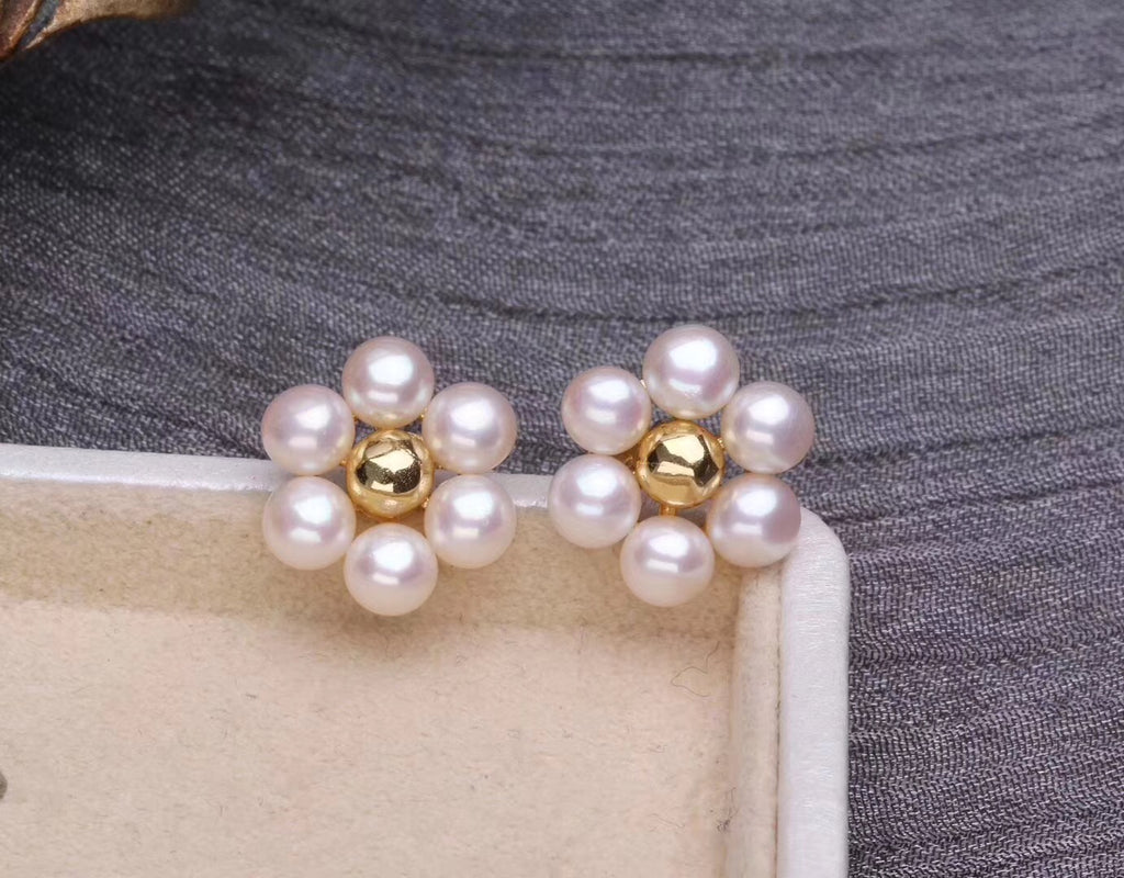 6-Pearl Flower Studs Earrings Design A