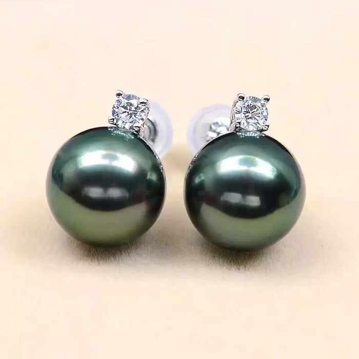 Top Quality Tahitian Black Pearl Studs in 18K Gold and Diamond (8-9mm)